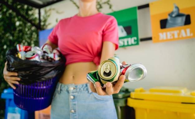 Zbieraj makulaturę dlaczego warto dbać o środowisko?